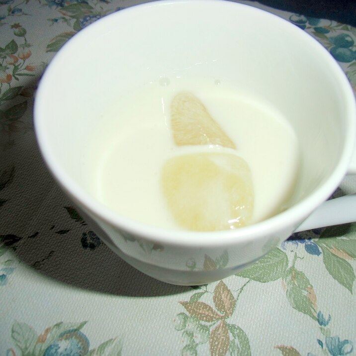 飲むヨーグルトで冷たいラッシー らしい レシピ 作り方 By てかと 楽天レシピ 飲むヨーグルトで冷たいラッシー らしい レシピ 作り方 By てかと 楽天レシピ